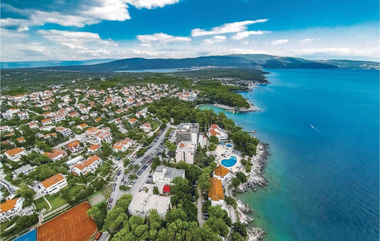 Awesome Apartment In Dobrinj With Wifi エクステリア 写真